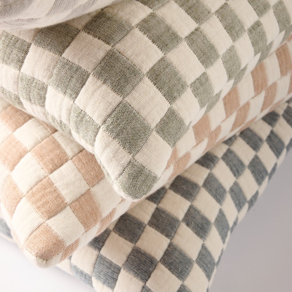 Gambit Cushion - White/Pistachio - Eadie Lifestyle