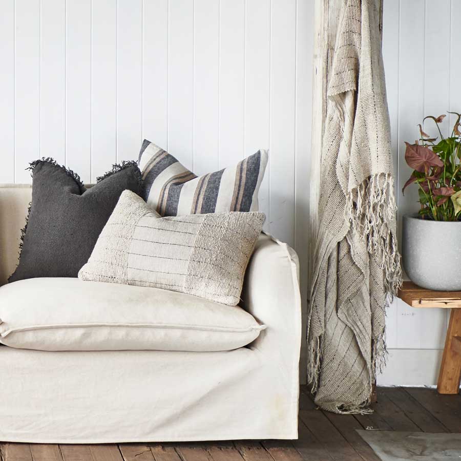 Mayla Linen Throw - Eadie Lifestyle