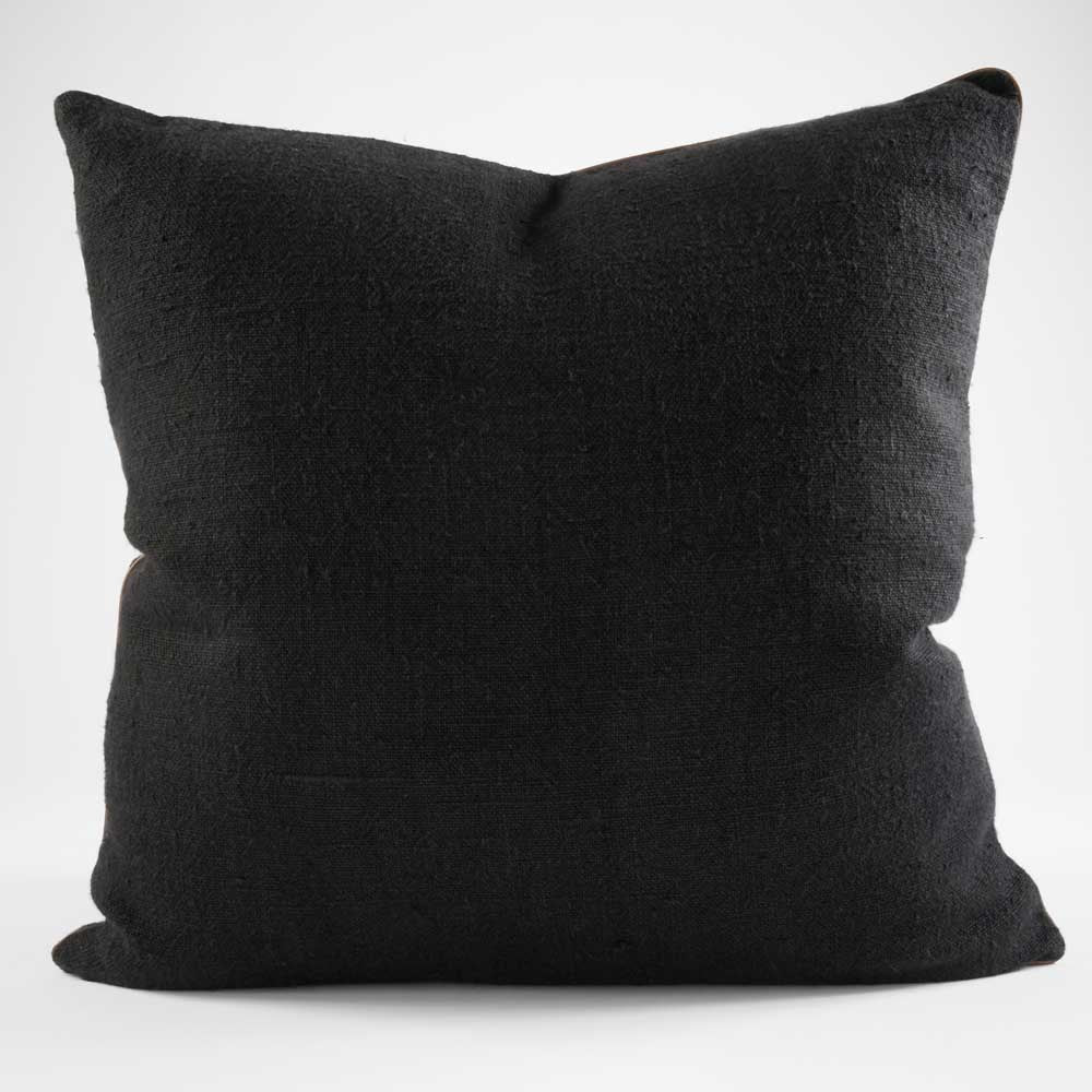 Muse Linen Cushion - Black - Eadie Lifestyle