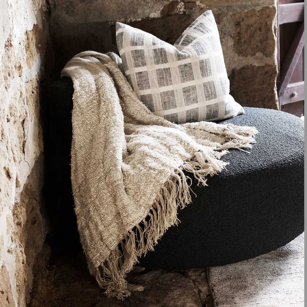 Petra Linen Cushion - Eadie Lifestyle