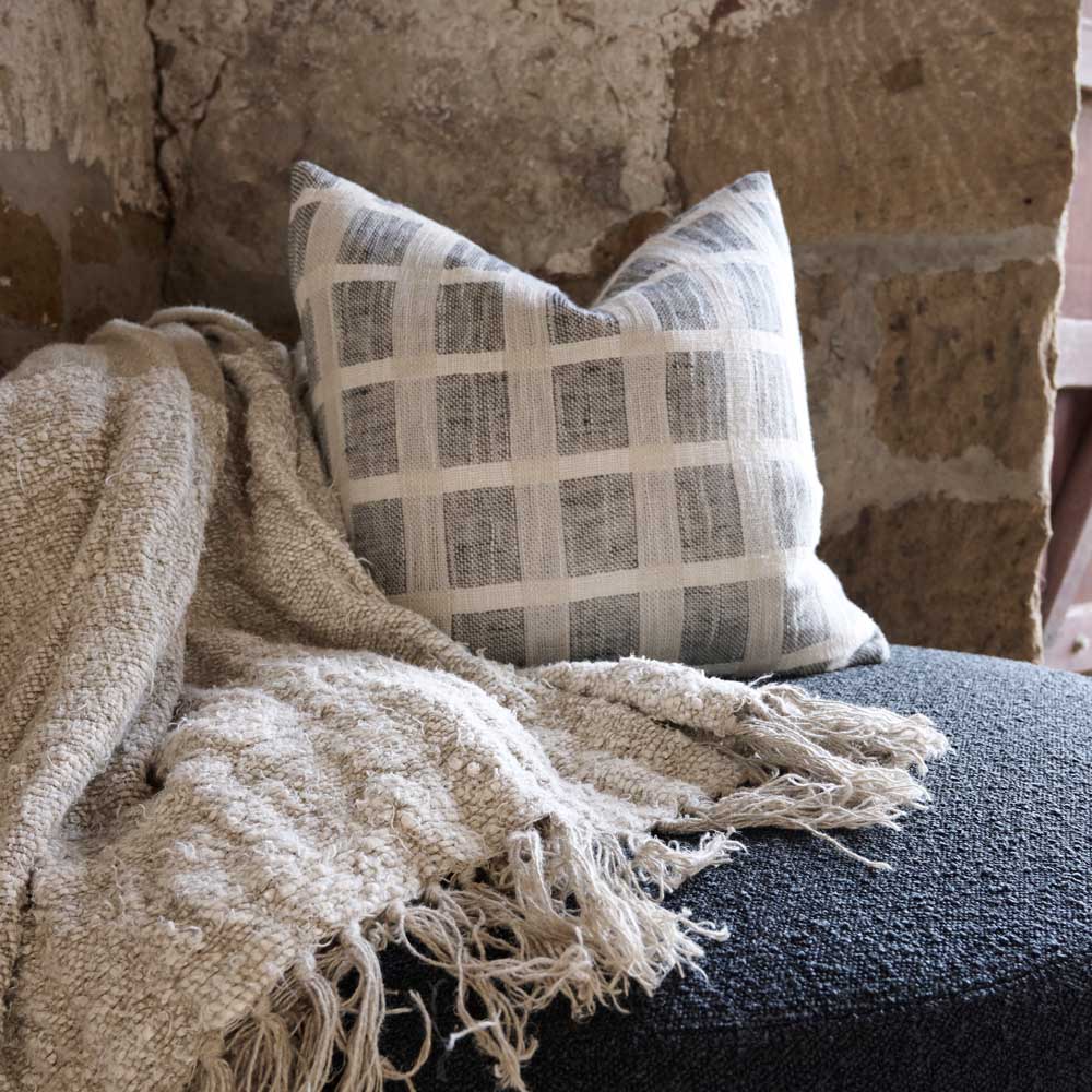 Petra Linen Cushion - Eadie Lifestyle