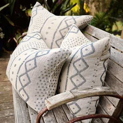 Senza Cushion - Soft Ink/Navy - Exclusive  - Eadie Lifestyle