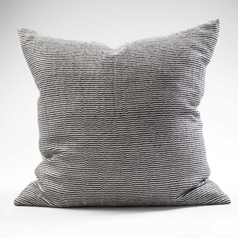 Vigare Linen Cushion - Eadie Lifestyle